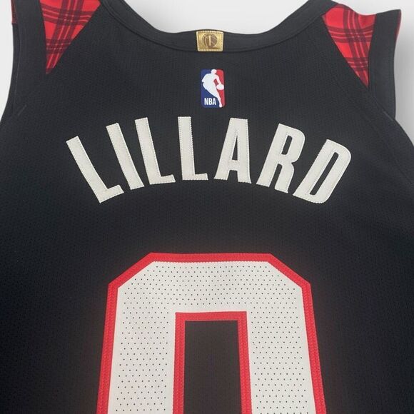 Nike Portland Trailblazers Damian Lillard City Edition Jersey Mens 44 DX8774-010 - Picture 8 of 12